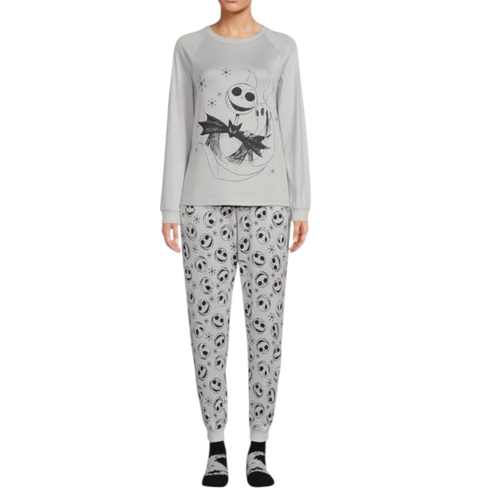 DISNEY “Nightmare Before Christmas” in Gray/Black Size Small (4-6) — SUPER CUTE!